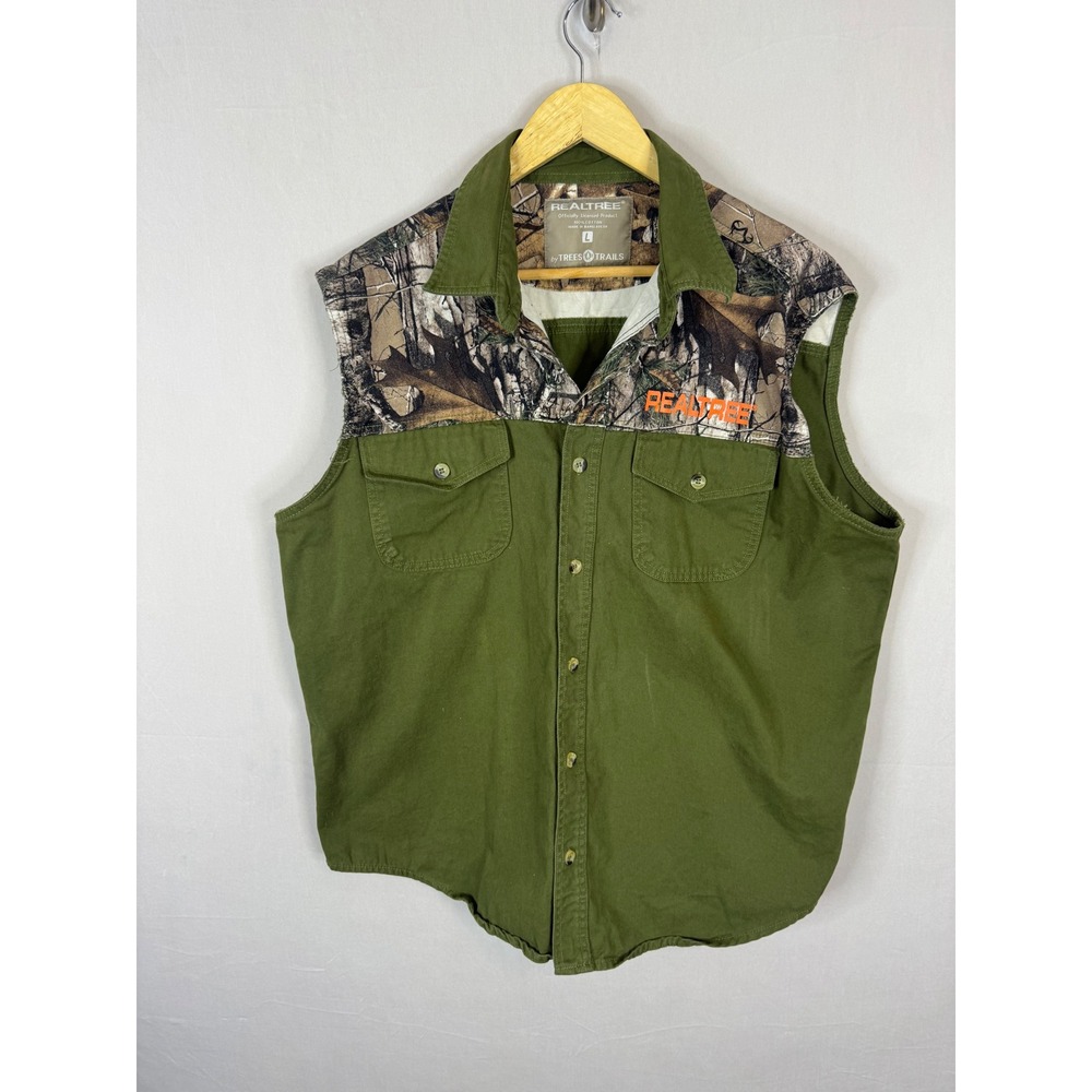 Realtree Trees & Trails Mens Camo Yoke Button Down Hunting Cutoff Vest Green L